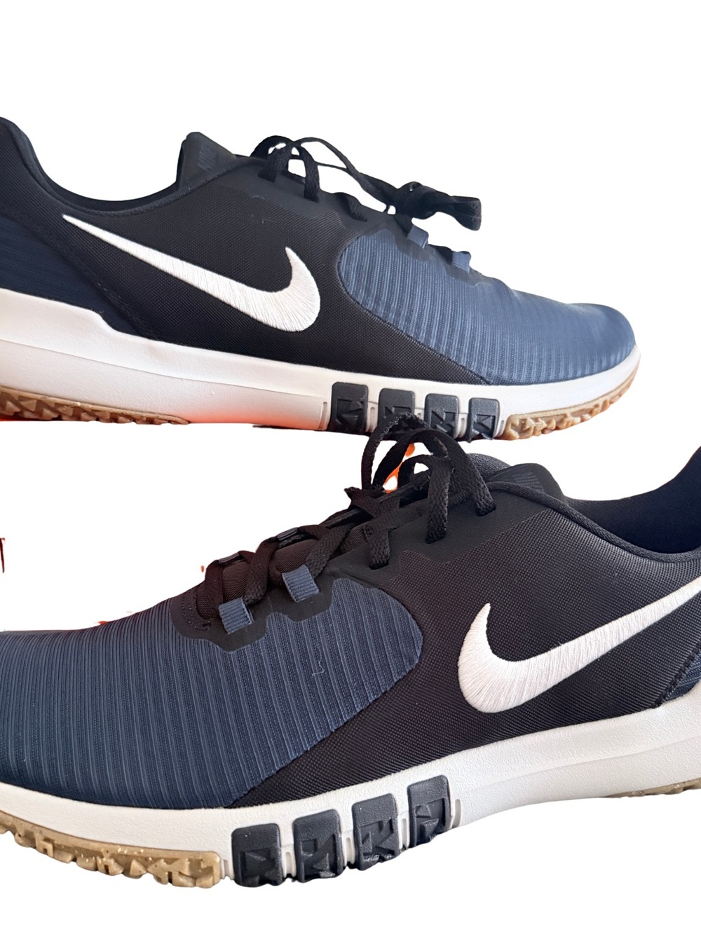 Nike Men's Black and Navy Athletic Trainers with White Swoosh